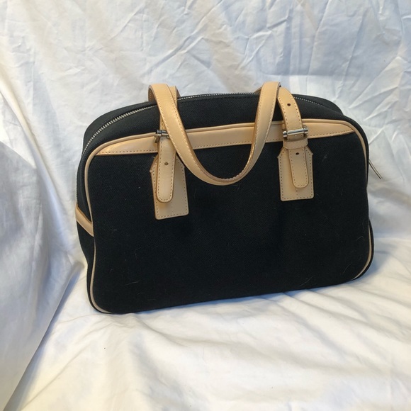 Burberry handbag - Picture 2 of 6